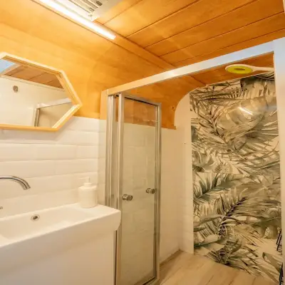 Club Amazon Glamping