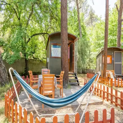 Club Amazon Glamping