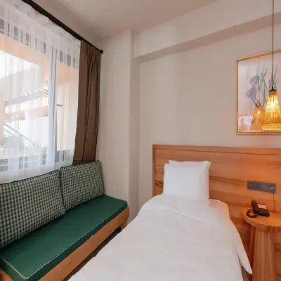Ünsal Hotel