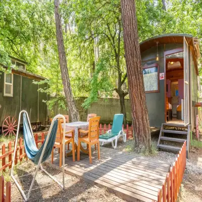 Club Amazon Glamping