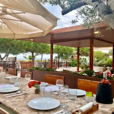 Assos Club Beyaz, +16 - Kadırga Koyu