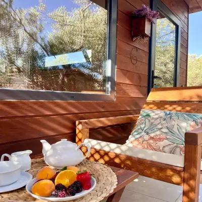 Assos Club Beyaz, +16 - Kadırga Koyu