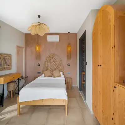 Mandalya Küçük Otel