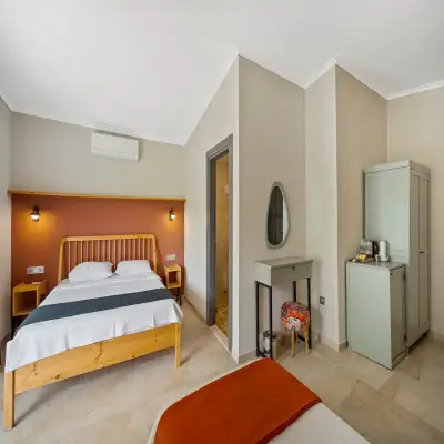 Mandalya Küçük Otel