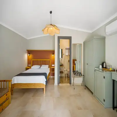 Mandalya Küçük Otel