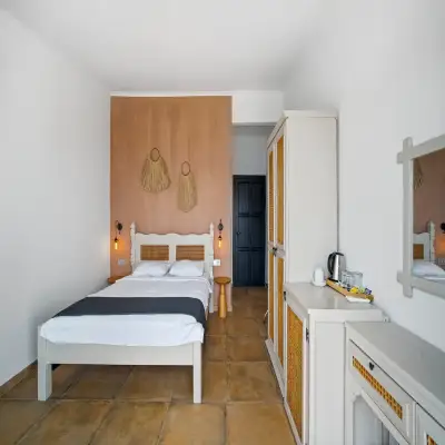 Mandalya Küçük Otel