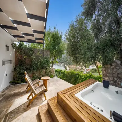 Mandalya Küçük Otel