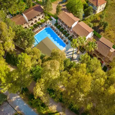 Alados Otel