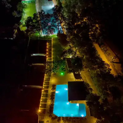 Alados Otel