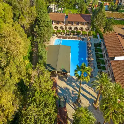 Alados Otel