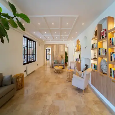Hotel Club E