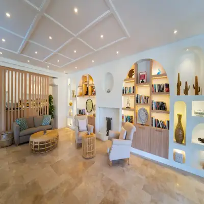 Hotel Club E