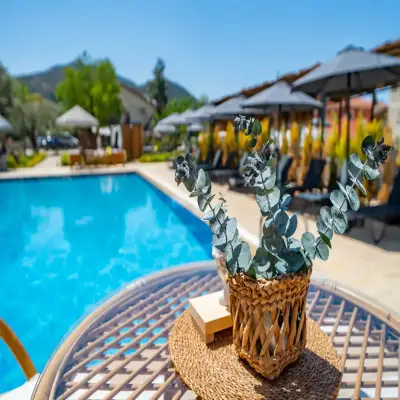 Thales Otel