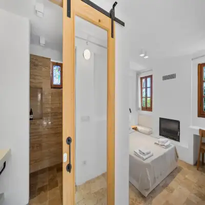 Kaya Guest House