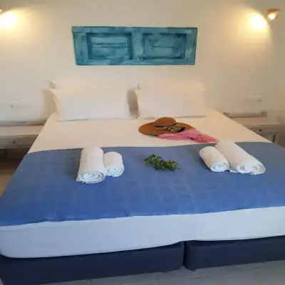 Glaros Hotel (By The Sea)
