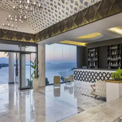 Sun Pearl Resort