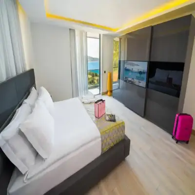 The Nowness Luxury Hotel & SPA
