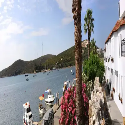 Teos Lodge Pansiyon & Restaurant