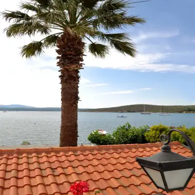 Teos Lodge Pansiyon & Restaurant
