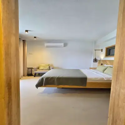 Yarımada Hotel