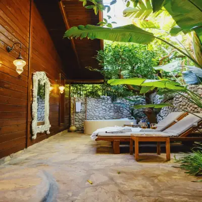 Villa Lukka Hotel