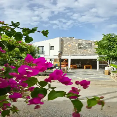 Venüs Otel