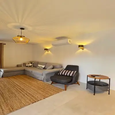 Yarımada Hotel