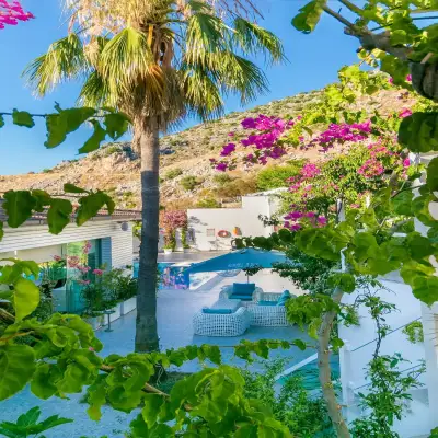 Big Poseidon Hotel