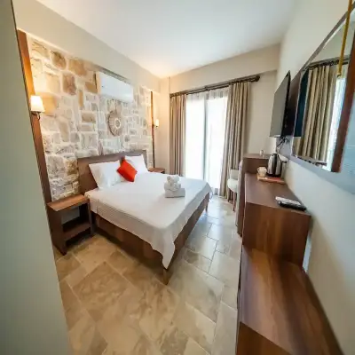 Thales Otel