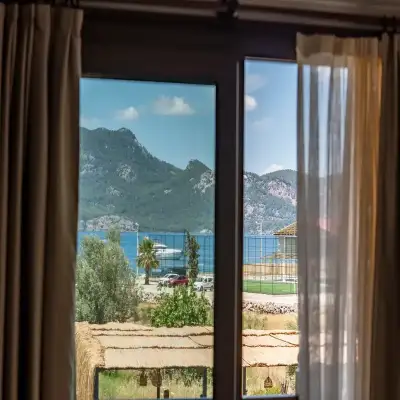 Thales Otel
