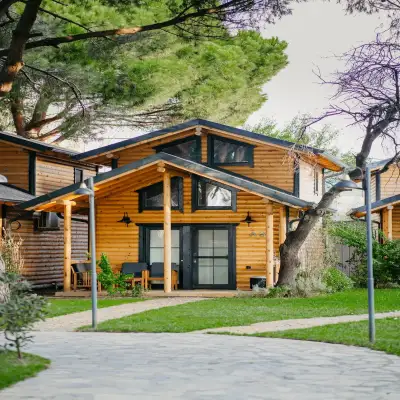 Pino Mar Luxury Bungalows