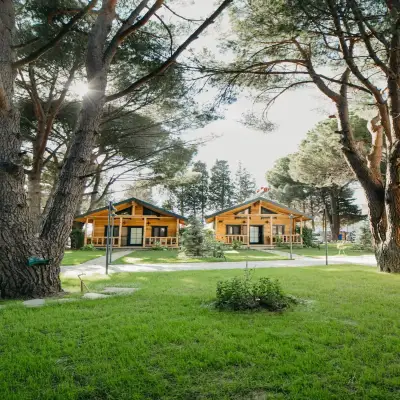 Pino Mar Luxury Bungalows