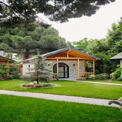 Pino Mar Luxury Bungalows