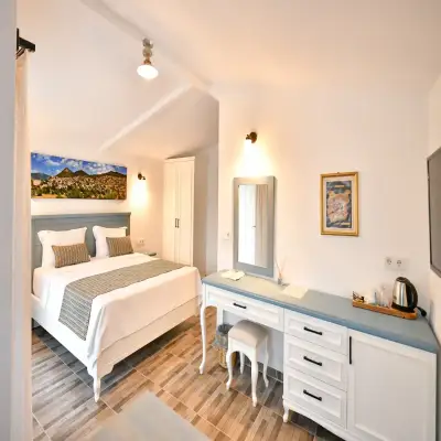 Piramit Otel Kayaköy