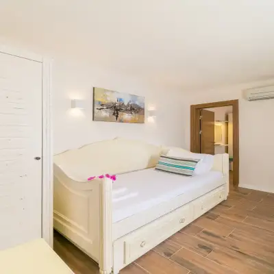Big Poseidon Hotel