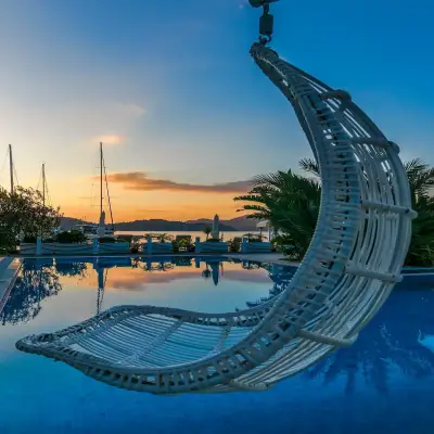 Big Poseidon Hotel