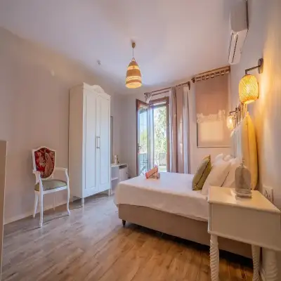 Loft 167 Hotel