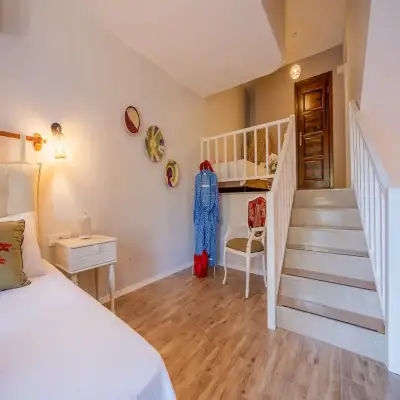Loft 167 Hotel