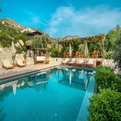 Bademli Bahçe Hotel, +18