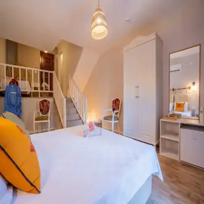 Loft 167 Hotel