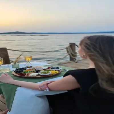 Anda Beach & Rooms, +12