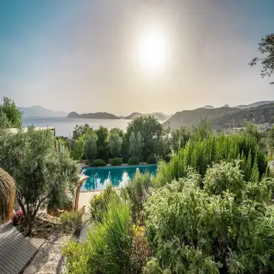 Bademli Bahçe Hotel, +18