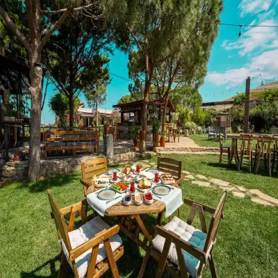 Aral Tatil Çiftliği