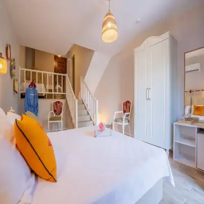 Loft 167 Hotel