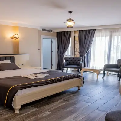 Bir Ömür Otel