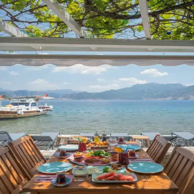 Büşra Otel