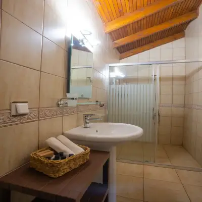 Büşra Otel