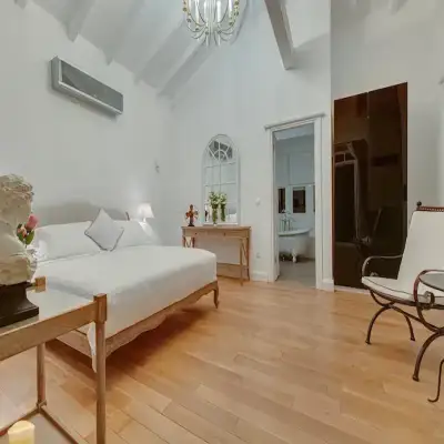 Casa Bella Hotel