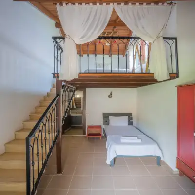 Büşra Otel