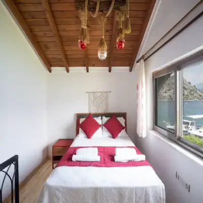 Büşra Otel